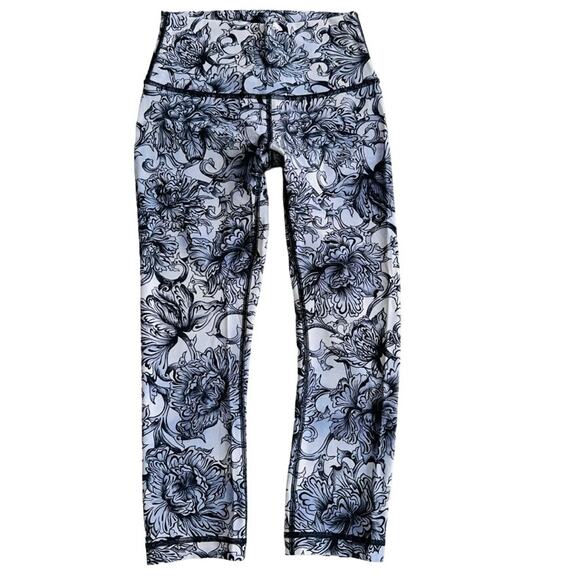 Lululemon Wunder Under Crop Size 4 Hi-Rise 21" Hanakotoba Starlight Purple Black - Picture 2 of 6